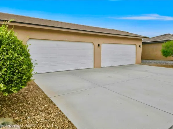 1090 Potro Ave APT D, Pahrump, NV 89048