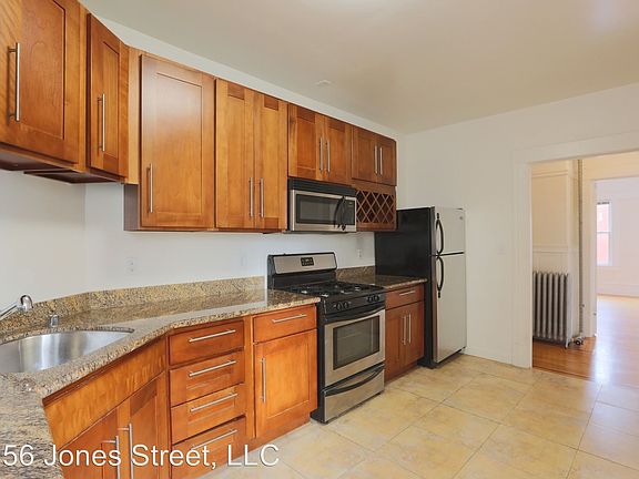 2nd image of 1456 Jones St APT 27