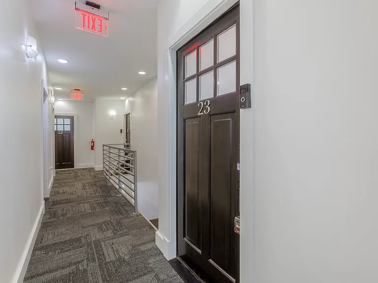 1409 G St NE #23 — Photo 2