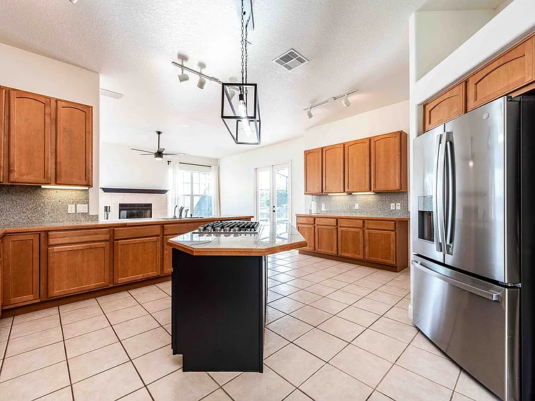 4806 E Lake Reserve Blvd — Photo 30