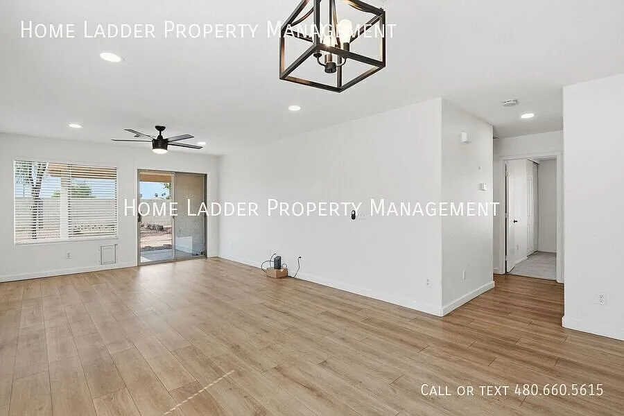 Updated 3-Bedroom Wildflower Ranch Home with Solar & Nearly New A/C — Photo 3