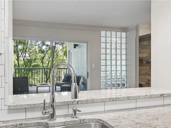 275 13th St NE APT 210, Atlanta, GA 30309
