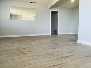 1315 Via Santiago UNIT D, Corona, CA 92882