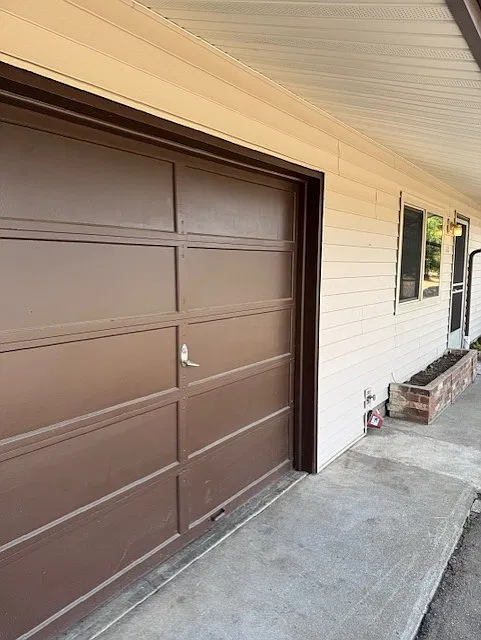 2 bed, $1,800 — Photo 1