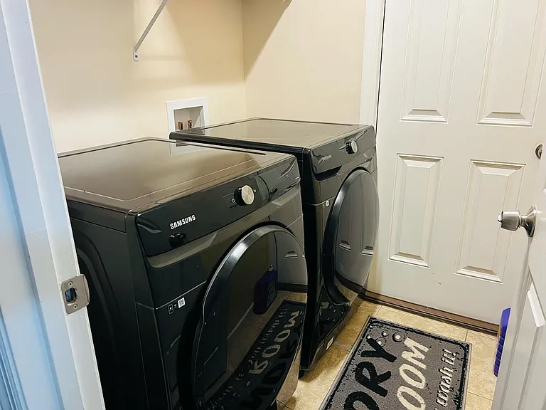 3602 NW 55th Ln #3 — Photo 9