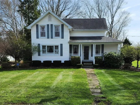 3572 Wilson Sharpsville Rd, Cortland, OH 44410