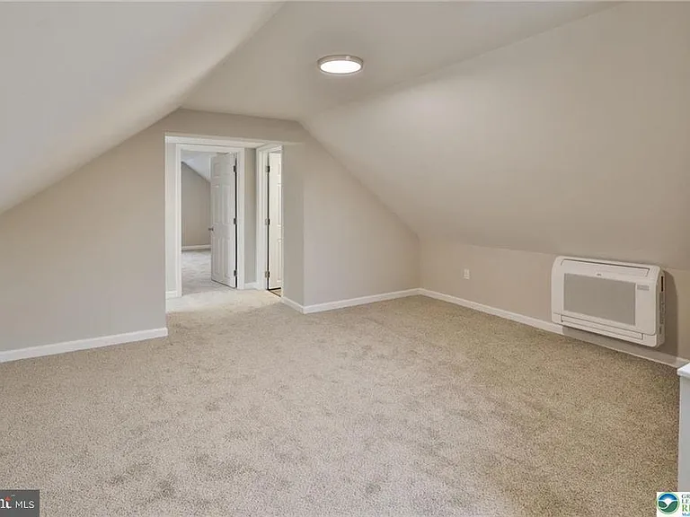 1861 E Emmaus Ave — Photo 30