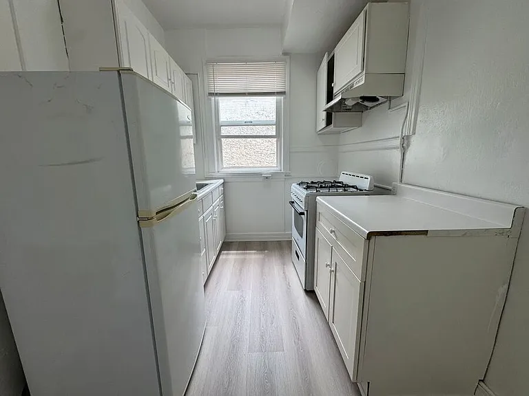 565 Geary Street — Photo 11