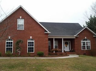 1330 Grand Colony Ln, Powell, TN 37849