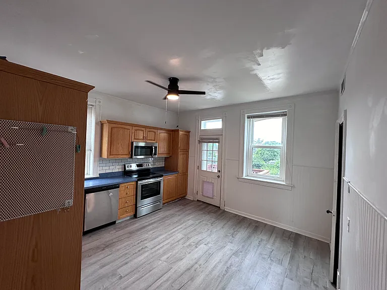 3251 Morganford Rd #A — Photo 17