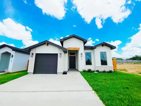 121 Faith Dr, Laredo, TX 78046