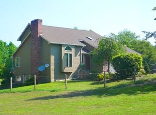 57 Sartwell Rd, Vernon, VT 05354