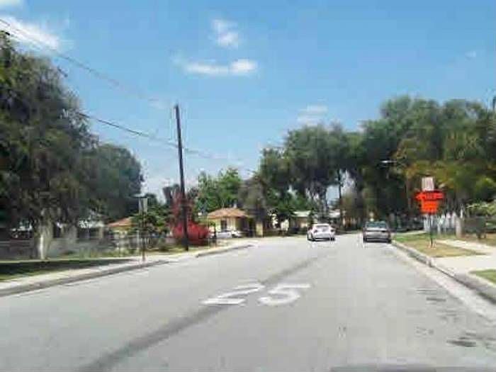 2nd image of 10209 Rio Hondo Pkwy