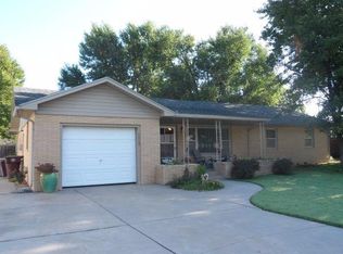 1113 Glendale Rd, McPherson, KS 67460