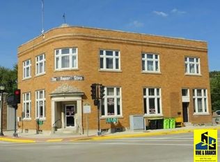 28 Bridge St, Mayville, WI 53050