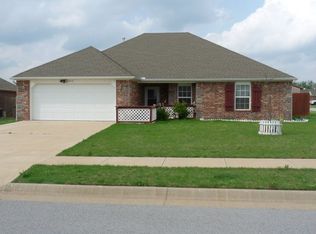 1300 Hickery St, Pea Ridge, AR 72751