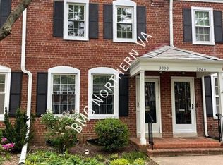 3030 S Buchanan St, Arlington, VA 22206