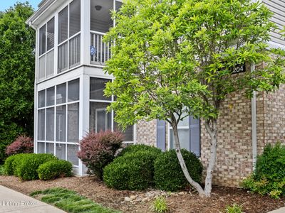 5305 Carolina Crossings Way UNIT 101, Louisville, KY, 40219