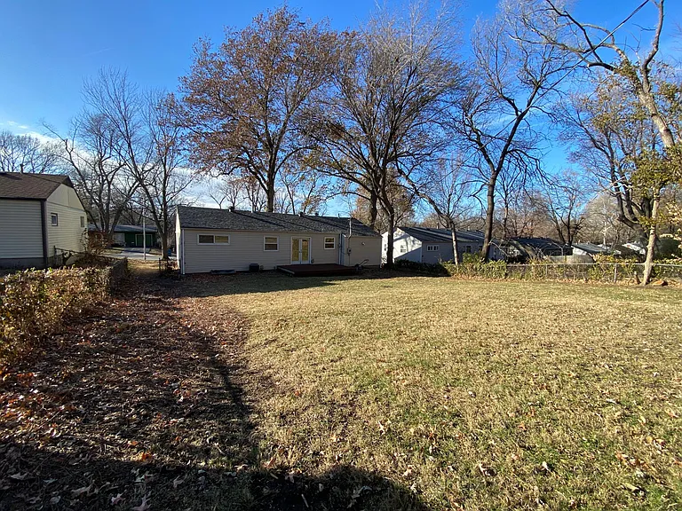 7805 Ash St — Photo 8