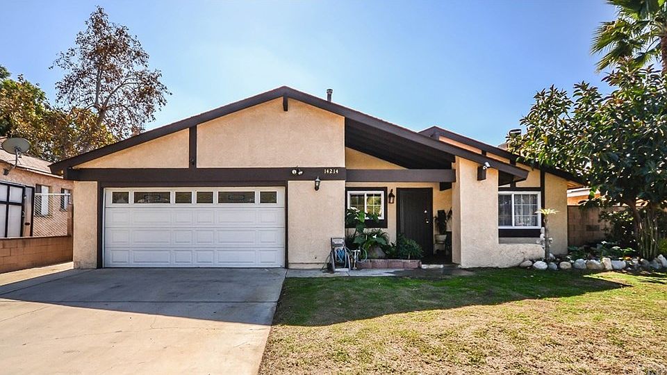 1st image of 14214 Sunburst St