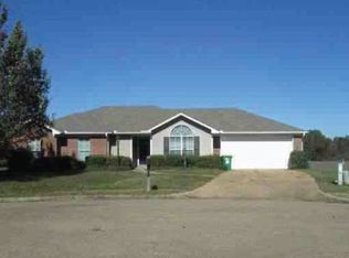 1010 Elms Cv, Ridgeland, MS 39157
