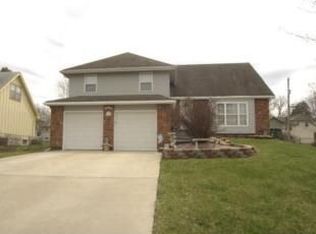 517 E 126th St, Olathe, KS 66061