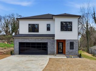 587 Woodland Ave, Scottdale, GA 30079