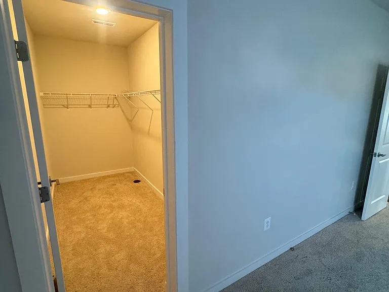 6922 Fountain Park Dr — Photo 19