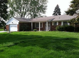 3307 Curtice Rd, Northwood, OH 43619