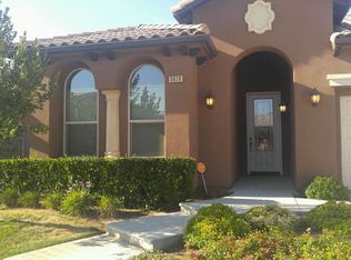 5828 E Laurite Ave, Fresno, CA 93727