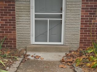 4512 Rhonda Sue Ct APT 8F, Imperial, MO 63052