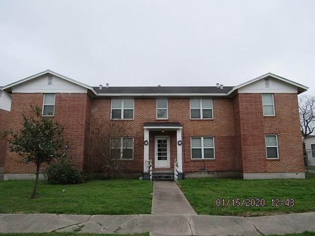 1st image of 621 Robinson St APT 3