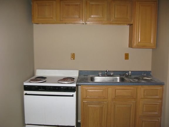 3rd image of 4214 Parkside Ave APT 3F