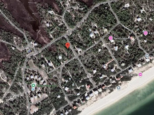 1452 Blueberry Rd, Eastpoint, FL 32328