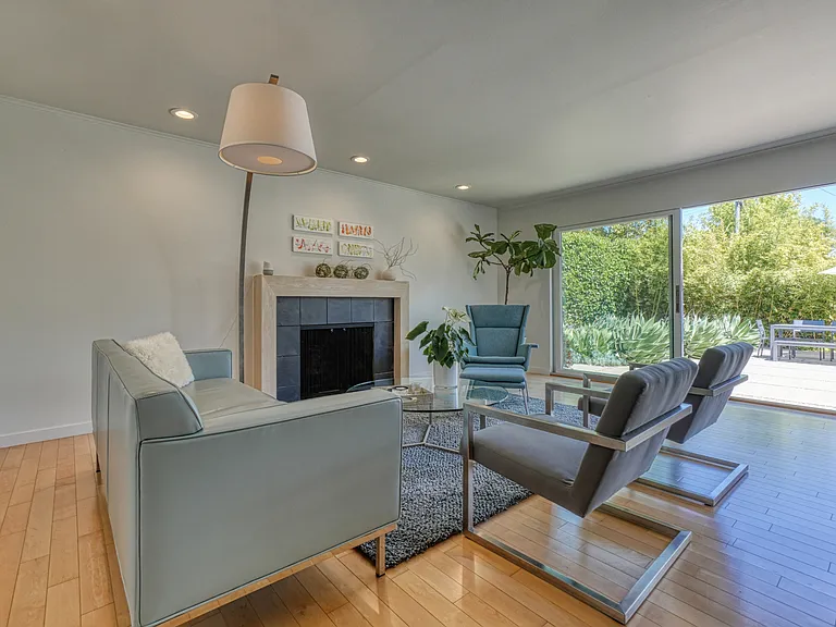 1704 San Anselmo Ave — Photo 16