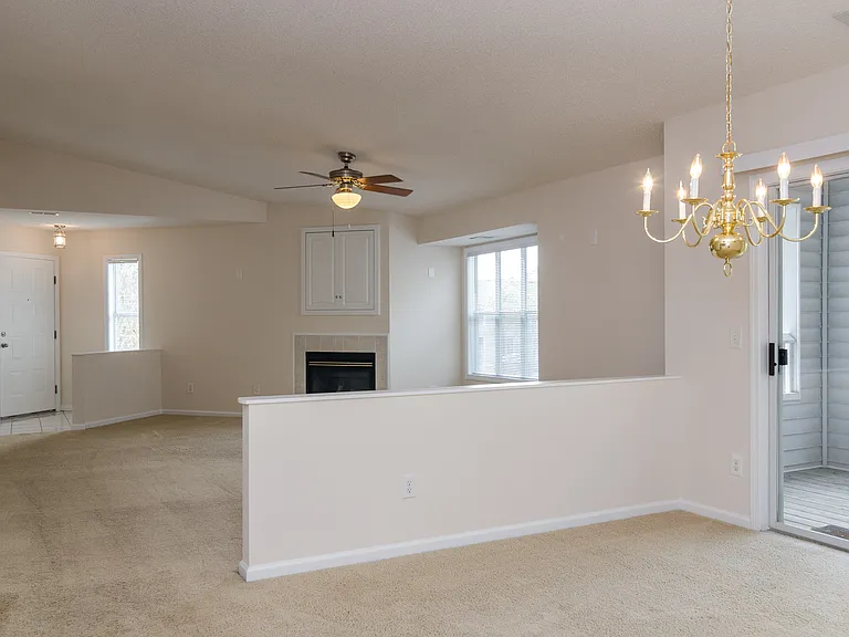 4140 Breezewood Dr #201 — Photo 6