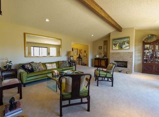 7048 Overlook Dr, Santa Rosa, CA 95409