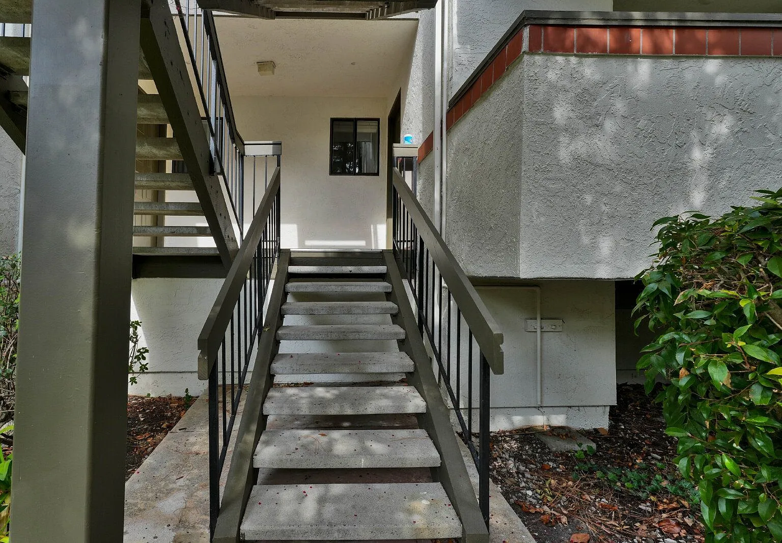 1 bed, 1.0 bath, 784 sqft, $3,200 — Photo 3