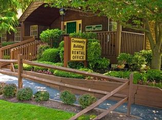 578 Manor Dr, Absecon, NJ 08201