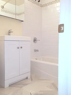 Rented by City Connections Realty | media 60