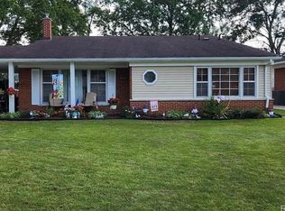 29603 Hillbrook St, Livonia, MI 48152