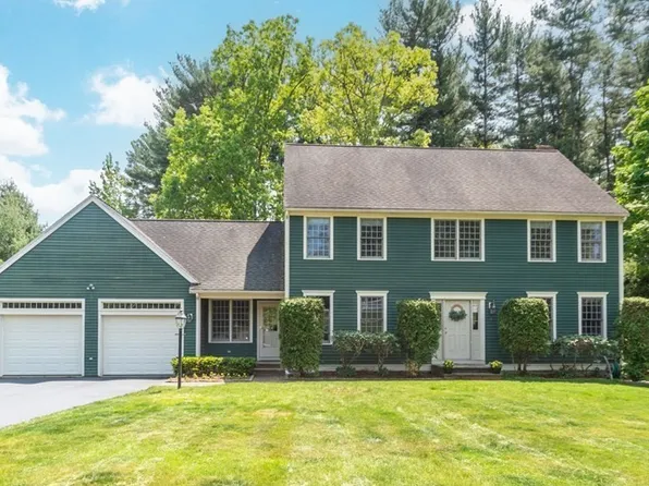 7 Corrine Ter, Bridgewater, MA 02324