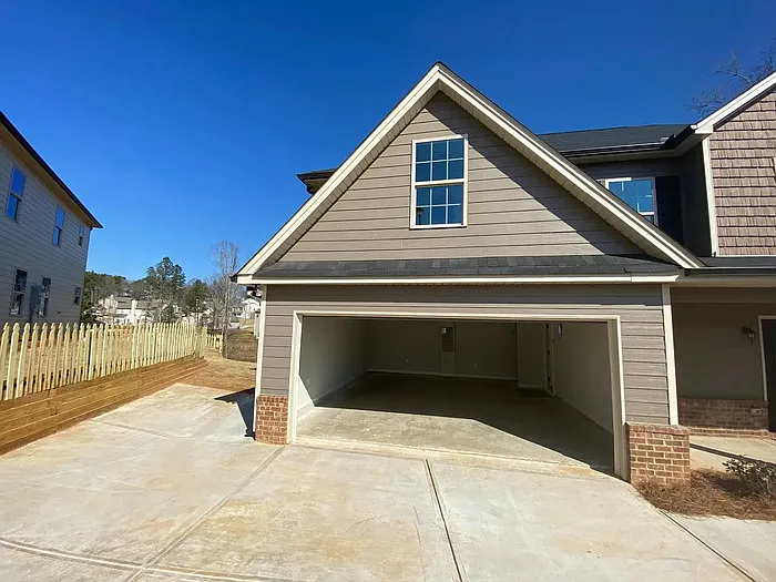 1945 Miller Lake Cir — Photo 46