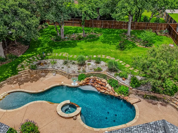 2802 Yorkshire Ln, Southlake, TX 76092