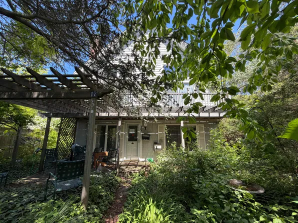 17 Miller Hill Road, Provincetown, MA 02657