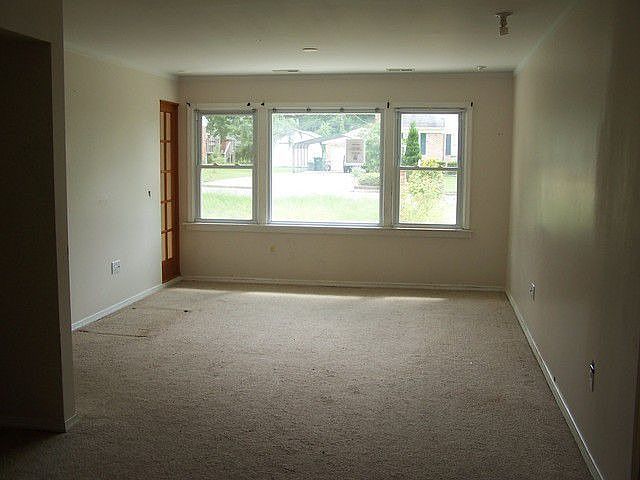 2nd image of 6016 Indigo Rd