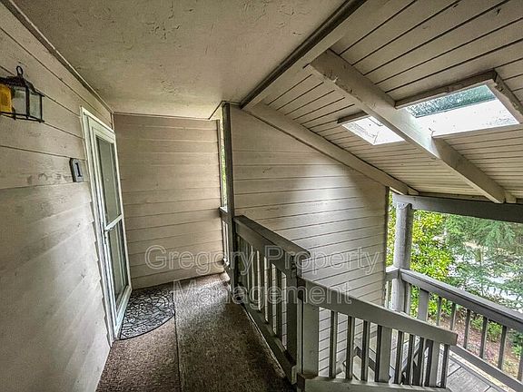 3rd image of 12711 NE 120th St APT A1