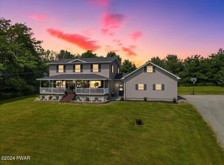 381 Spinner Rd, Honesdale, PA 18431