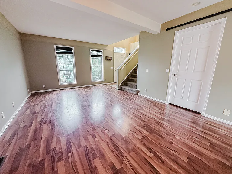 27 Hidden Cres NW — Photo 10