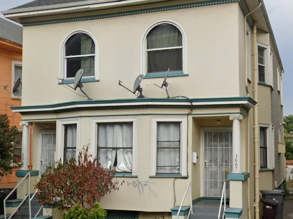 3867 Martin Luther King Jr Way, Oakland, CA 94609